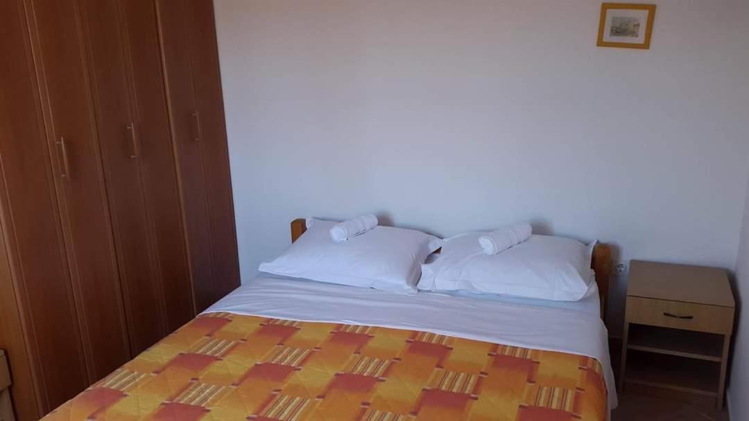 Apartmani Linda Vodice Zewnętrze zdjęcie