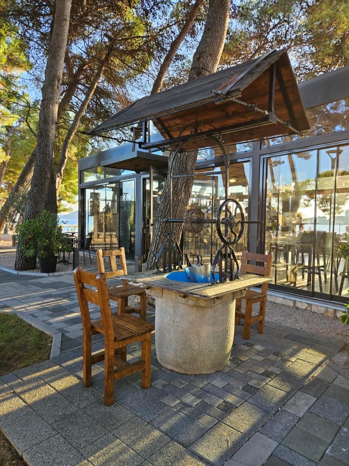 Apartmani Linda Vodice Zewnętrze zdjęcie